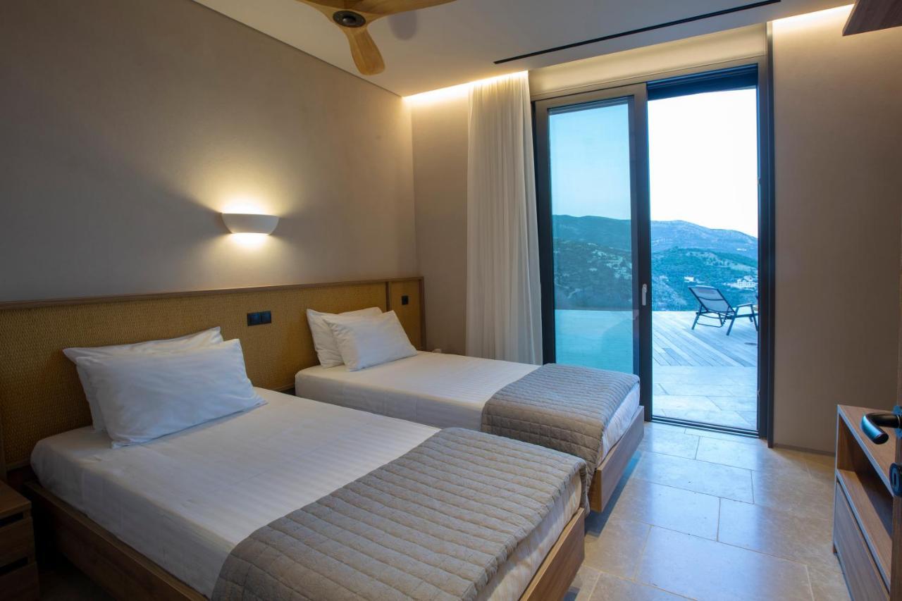 Blooms Of Sivota Bay - Luxury Villas With Private Heated Pool 外观 照片