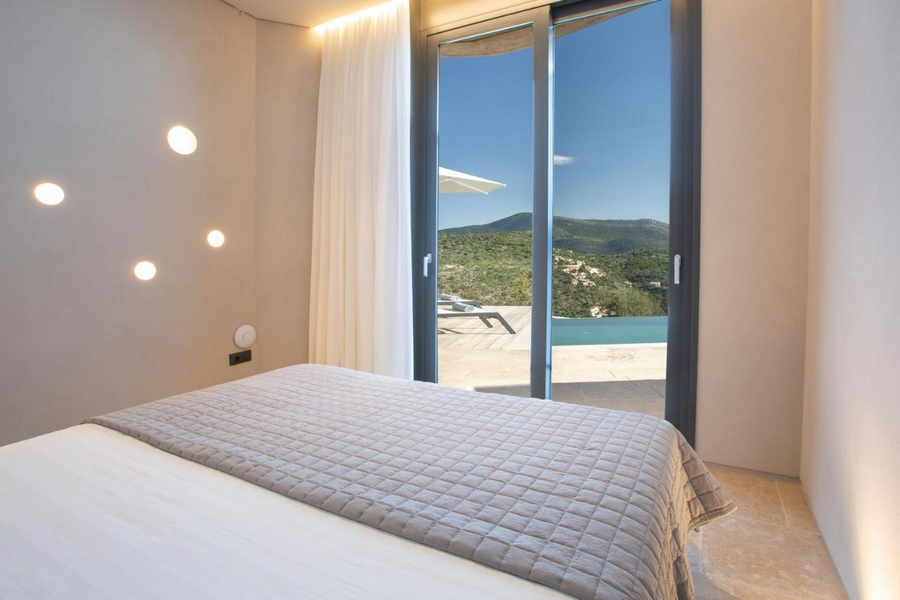 Blooms Of Sivota Bay - Luxury Villas With Private Heated Pool 外观 照片