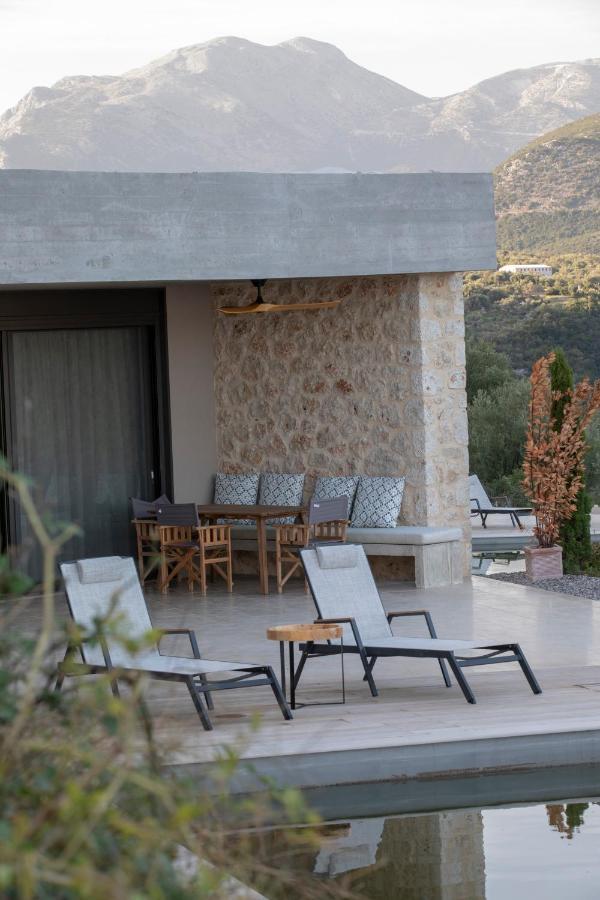 Blooms Of Sivota Bay - Luxury Villas With Private Heated Pool 外观 照片