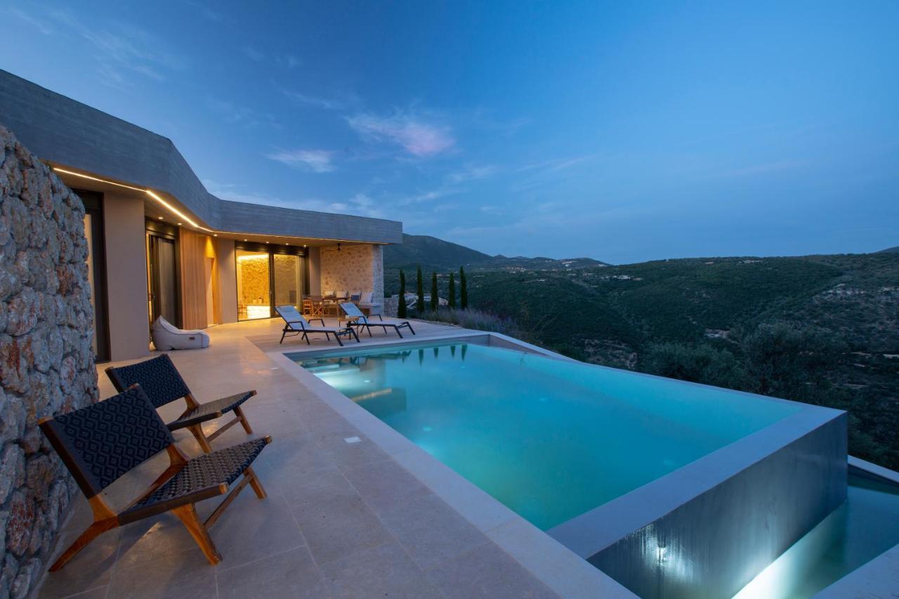 Blooms Of Sivota Bay - Luxury Villas With Private Heated Pool 外观 照片