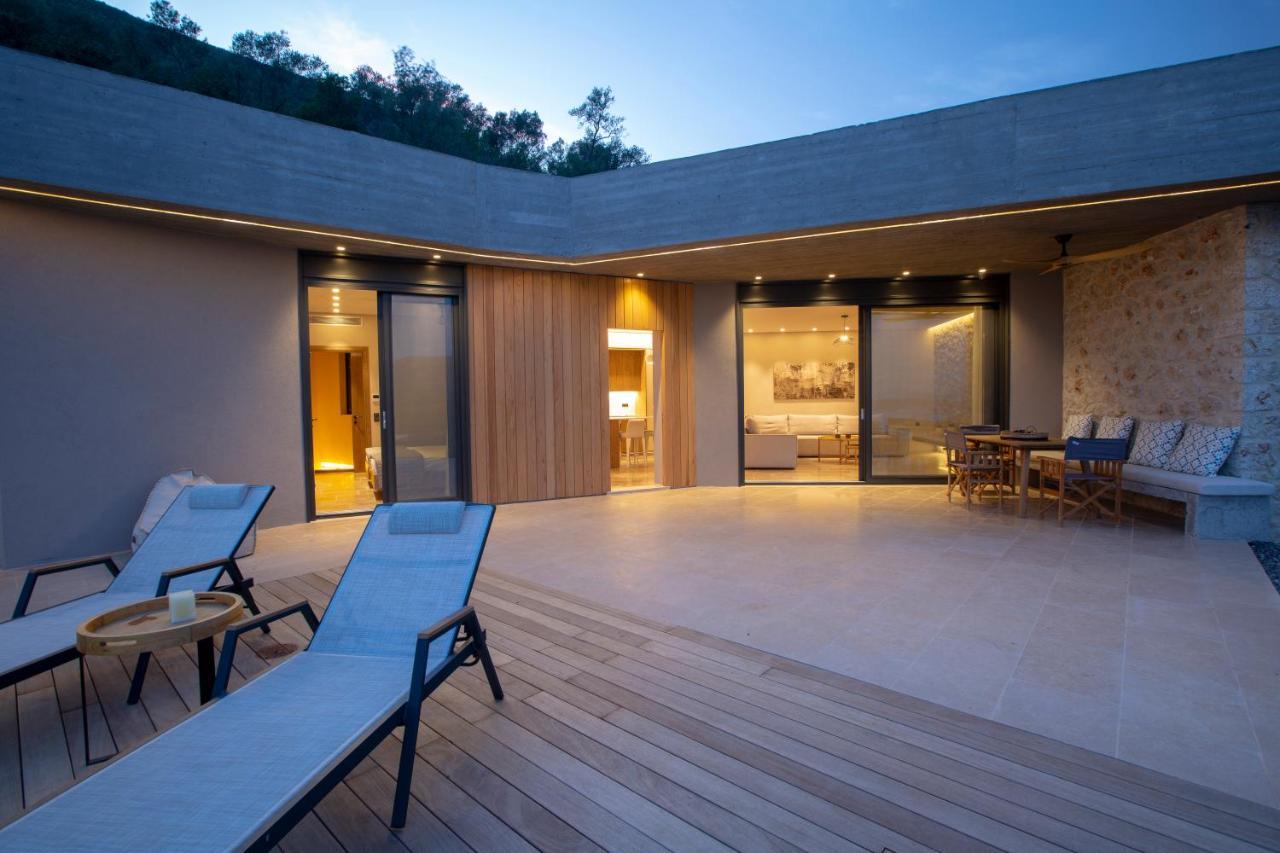 Blooms Of Sivota Bay - Luxury Villas With Private Heated Pool 外观 照片